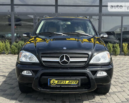 Чорний Мерседес М-Клас, об'ємом двигуна 4 л та пробігом 319 тис. км за 10700 $, фото 1 на Automoto.ua