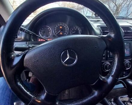 Черный Мерседес М-Класс, объемом двигателя 3.7 л и пробегом 322 тыс. км за 6000 $, фото 11 на Automoto.ua