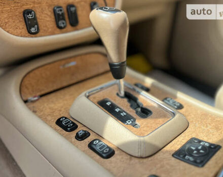 Чорний Мерседес М-Клас, об'ємом двигуна 4 л та пробігом 319 тис. км за 10700 $, фото 16 на Automoto.ua