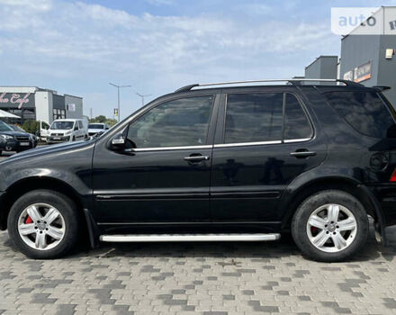 Чорний Мерседес М-Клас, об'ємом двигуна 4 л та пробігом 319 тис. км за 10700 $, фото 2 на Automoto.ua