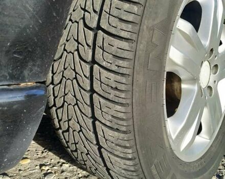 Чорний Мерседес М-Клас, об'ємом двигуна 4 л та пробігом 304 тис. км за 6900 $, фото 3 на Automoto.ua