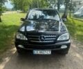 Чорний Мерседес М-Клас, об'ємом двигуна 2.69 л та пробігом 341 тис. км за 7200 $, фото 1 на Automoto.ua