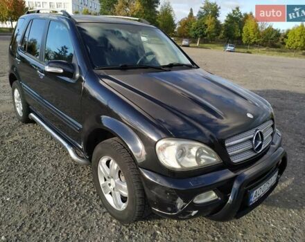 Чорний Мерседес М-Клас, об'ємом двигуна 4 л та пробігом 304 тис. км за 6900 $, фото 11 на Automoto.ua