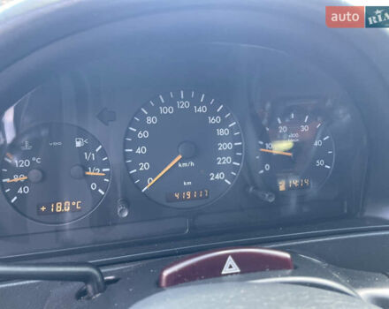 Черный Мерседес М-Класс, объемом двигателя 2.69 л и пробегом 425 тыс. км за 5300 $, фото 8 на Automoto.ua