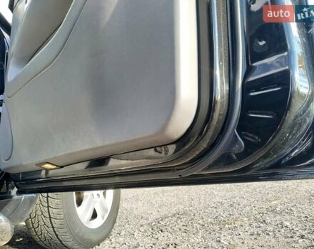 Чорний Мерседес М-Клас, об'ємом двигуна 4 л та пробігом 304 тис. км за 6900 $, фото 14 на Automoto.ua