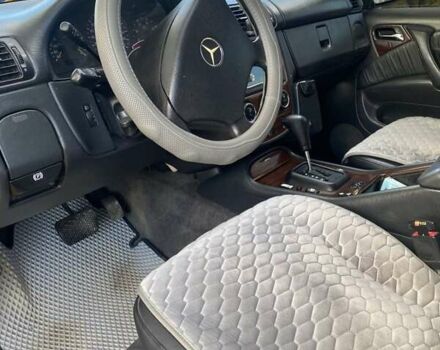 Черный Мерседес М-Класс, объемом двигателя 2.69 л и пробегом 345 тыс. км за 8200 $, фото 15 на Automoto.ua