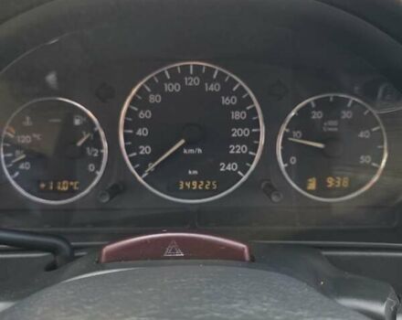 Чорний Мерседес М-Клас, об'ємом двигуна 2.69 л та пробігом 350 тис. км за 8000 $, фото 10 на Automoto.ua