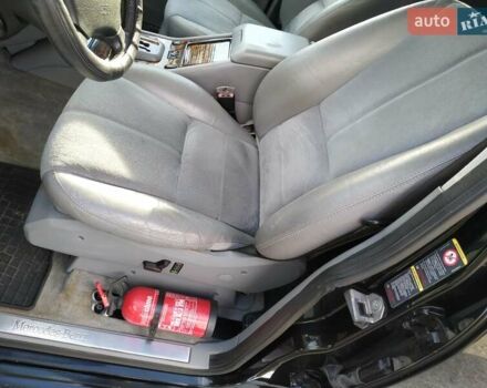 Чорний Мерседес М-Клас, об'ємом двигуна 4 л та пробігом 304 тис. км за 6900 $, фото 10 на Automoto.ua