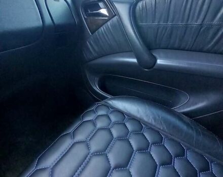 Черный Мерседес М-Класс, объемом двигателя 3.7 л и пробегом 322 тыс. км за 6000 $, фото 12 на Automoto.ua