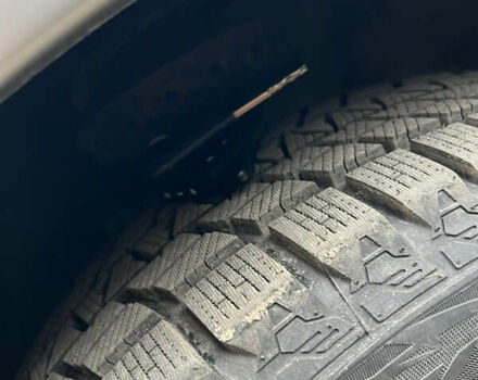 Черный Мерседес М-Класс, объемом двигателя 2.99 л и пробегом 350 тыс. км за 8700 $, фото 16 на Automoto.ua