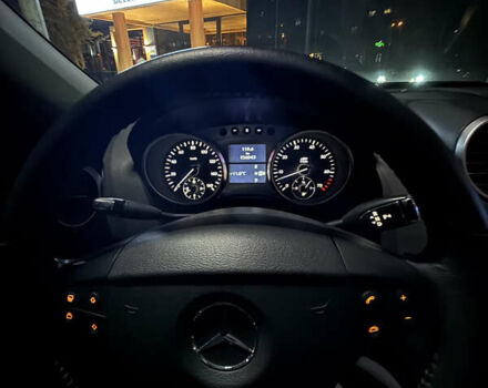 Черный Мерседес М-Класс, объемом двигателя 3.5 л и пробегом 156 тыс. км за 13700 $, фото 13 на Automoto.ua