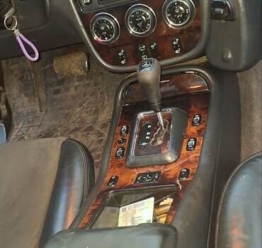 Черный Мерседес М-Класс, объемом двигателя 3.72 л и пробегом 398 тыс. км за 6000 $, фото 9 на Automoto.ua