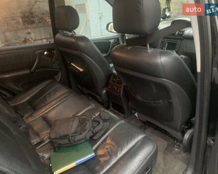 Чорний Мерседес М-Клас, об'ємом двигуна 4 л та пробігом 357 тис. км за 5100 $, фото 7 на Automoto.ua