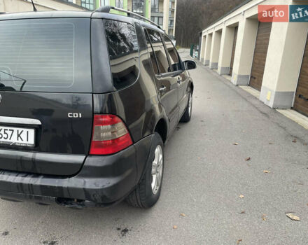 Чорний Мерседес М-Клас, об'ємом двигуна 2.7 л та пробігом 270 тис. км за 7900 $, фото 7 на Automoto.ua