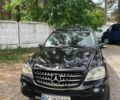 Чорний Мерседес М-Клас, об'ємом двигуна 3.5 л та пробігом 400 тис. км за 9200 $, фото 1 на Automoto.ua