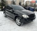 Чорний Мерседес М-Клас, об'ємом двигуна 3.5 л та пробігом 210 тис. км за 7700 $, фото 8 на Automoto.ua
