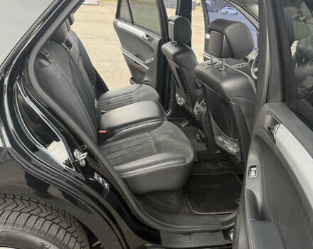 Черный Мерседес М-Класс, объемом двигателя 3.5 л и пробегом 156 тыс. км за 13700 $, фото 6 на Automoto.ua