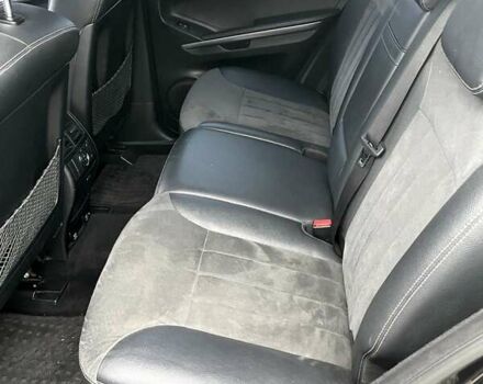 Черный Мерседес М-Класс, объемом двигателя 2.99 л и пробегом 398 тыс. км за 10800 $, фото 15 на Automoto.ua