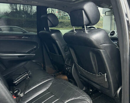 Черный Мерседес М-Класс, объемом двигателя 2.99 л и пробегом 350 тыс. км за 8700 $, фото 13 на Automoto.ua