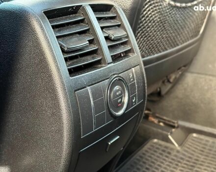 Черный Мерседес М-Класс, объемом двигателя 3.5 л и пробегом 214 тыс. км за 10940 $, фото 16 на Automoto.ua