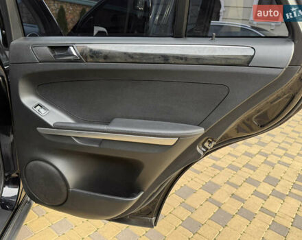 Чорний Мерседес М-Клас, об'ємом двигуна 2.99 л та пробігом 218 тис. км за 11299 $, фото 10 на Automoto.ua