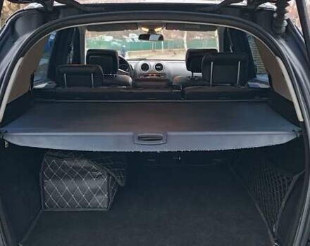 Черный Мерседес М-Класс, объемом двигателя 3.5 л и пробегом 176 тыс. км за 9000 $, фото 25 на Automoto.ua