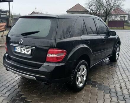 Черный Мерседес М-Класс, объемом двигателя 3 л и пробегом 350 тыс. км за 11400 $, фото 5 на Automoto.ua