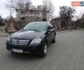 Черный Мерседес М-Класс, объемом двигателя 3 л и пробегом 298 тыс. км за 11000 $, фото 1 на Automoto.ua
