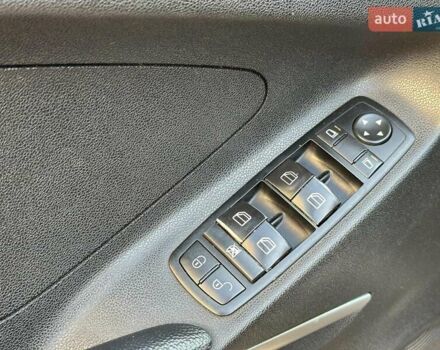 Черный Мерседес М-Класс, объемом двигателя 3.5 л и пробегом 214 тыс. км за 10940 $, фото 9 на Automoto.ua