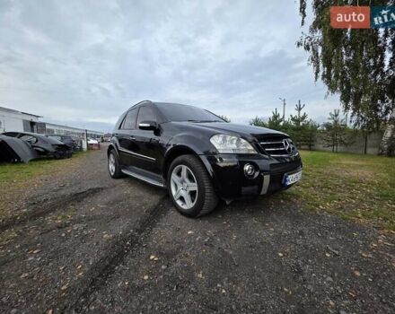 Чорний Мерседес М-Клас, об'ємом двигуна 6.2 л та пробігом 286 тис. км за 10599 $, фото 5 на Automoto.ua