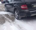 Черный Мерседес М-Класс, объемом двигателя 3.5 л и пробегом 230 тыс. км за 12000 $, фото 19 на Automoto.ua