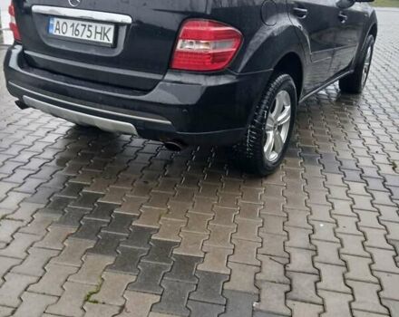 Черный Мерседес М-Класс, объемом двигателя 3 л и пробегом 350 тыс. км за 11400 $, фото 11 на Automoto.ua