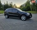 Черный Мерседес М-Класс, объемом двигателя 6.2 л и пробегом 286 тыс. км за 11199 $, фото 5 на Automoto.ua
