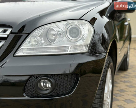 Чорний Мерседес М-Клас, об'ємом двигуна 2.99 л та пробігом 218 тис. км за 11299 $, фото 5 на Automoto.ua