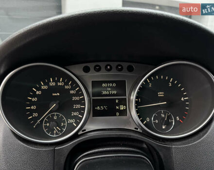 Черный Мерседес М-Класс, объемом двигателя 3 л и пробегом 386 тыс. км за 10999 $, фото 22 на Automoto.ua
