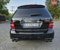 Черный Мерседес М-Класс, объемом двигателя 6.2 л и пробегом 286 тыс. км за 11199 $, фото 11 на Automoto.ua