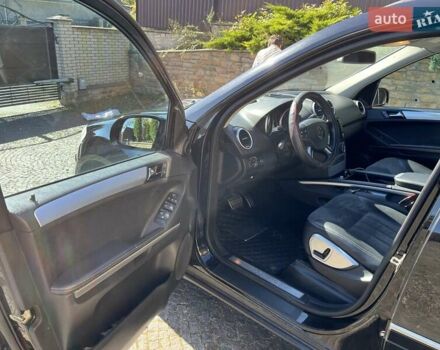 Чорний Мерседес М-Клас, об'ємом двигуна 2.99 л та пробігом 385 тис. км за 11500 $, фото 6 на Automoto.ua