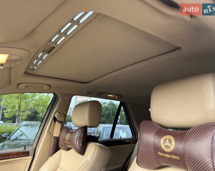 Черный Мерседес М-Класс, объемом двигателя 3.5 л и пробегом 282 тыс. км за 8777 $, фото 17 на Automoto.ua