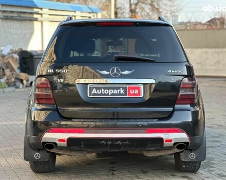 Черный Мерседес М-Класс, объемом двигателя 3.5 л и пробегом 214 тыс. км за 10940 $, фото 4 на Automoto.ua