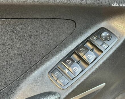 Черный Мерседес М-Класс, объемом двигателя 3.5 л и пробегом 214 тыс. км за 10940 $, фото 9 на Automoto.ua