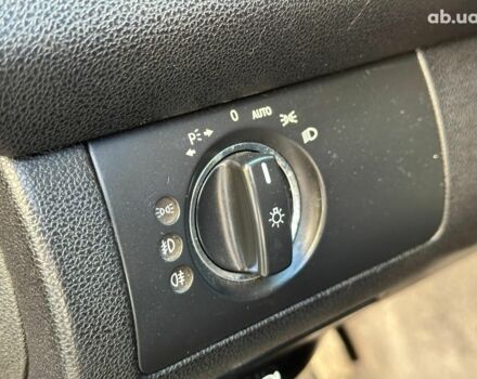 Черный Мерседес М-Класс, объемом двигателя 3.5 л и пробегом 214 тыс. км за 10940 $, фото 11 на Automoto.ua