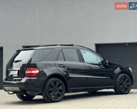 Черный Мерседес М-Класс, объемом двигателя 3 л и пробегом 386 тыс. км за 10999 $, фото 12 на Automoto.ua