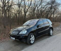 Чорний Мерседес М-Клас, об'ємом двигуна 2.99 л та пробігом 391 тис. км за 12700 $, фото 1 на Automoto.ua