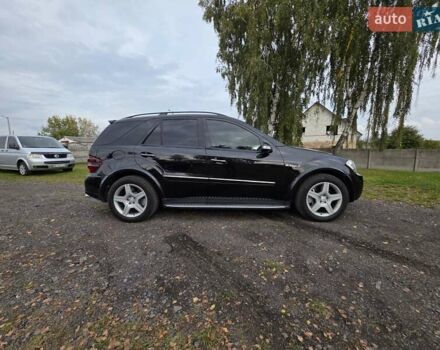 Чорний Мерседес М-Клас, об'ємом двигуна 6.2 л та пробігом 286 тис. км за 10599 $, фото 8 на Automoto.ua