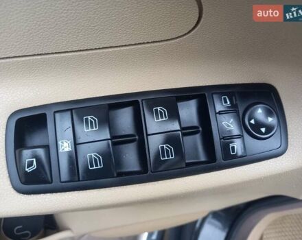 Черный Мерседес М-Класс, объемом двигателя 3 л и пробегом 366 тыс. км за 10500 $, фото 50 на Automoto.ua