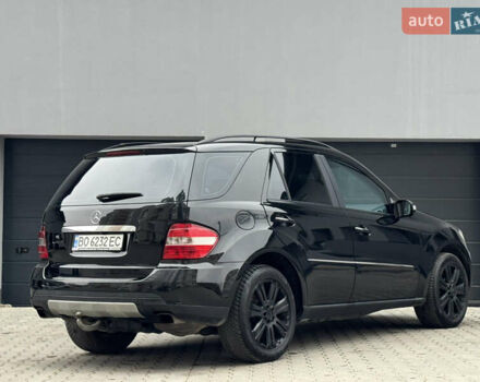 Черный Мерседес М-Класс, объемом двигателя 3 л и пробегом 386 тыс. км за 10999 $, фото 11 на Automoto.ua