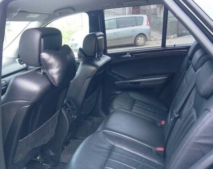 Черный Мерседес М-Класс, объемом двигателя 3 л и пробегом 298 тыс. км за 11000 $, фото 7 на Automoto.ua