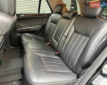 Черный Мерседес М-Класс, объемом двигателя 3.5 л и пробегом 247 тыс. км за 10990 $, фото 12 на Automoto.ua