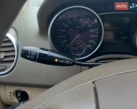 Черный Мерседес М-Класс, объемом двигателя 3 л и пробегом 366 тыс. км за 10500 $, фото 64 на Automoto.ua