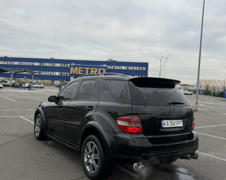 Черный Мерседес М-Класс, объемом двигателя 3.5 л и пробегом 277 тыс. км за 9000 $, фото 36 на Automoto.ua